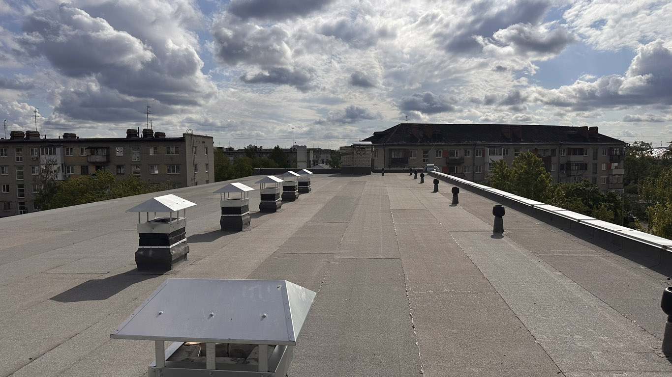 Ремонт кровли административного здания 1000м², Дзержинск, 2025г